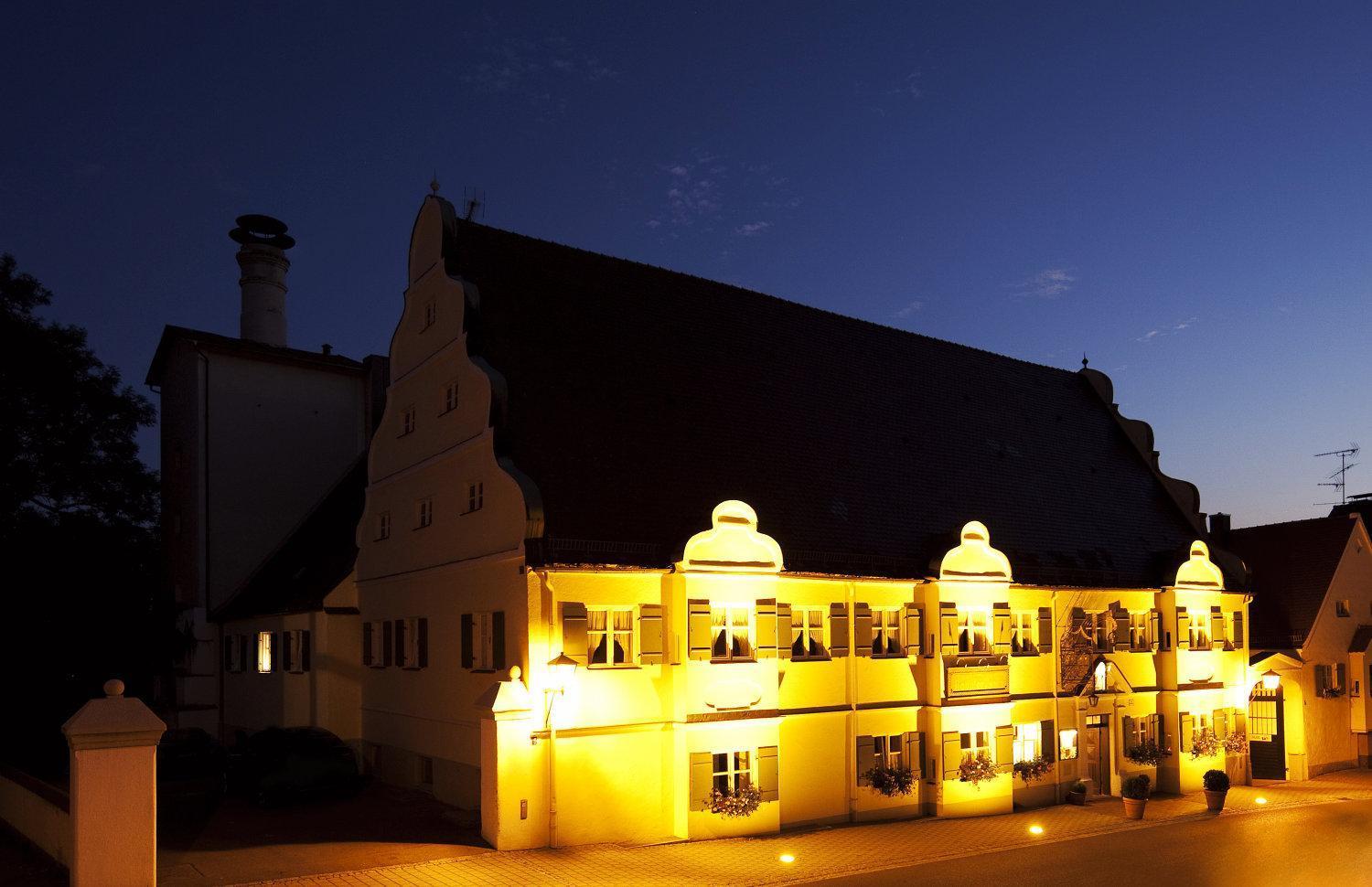 Brauereigasthof & Hotel Kapplerbraeu Altomünster Buitenkant foto